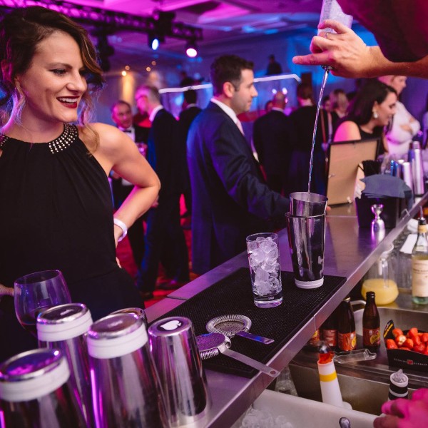 Bartenders & Event Staff Hire