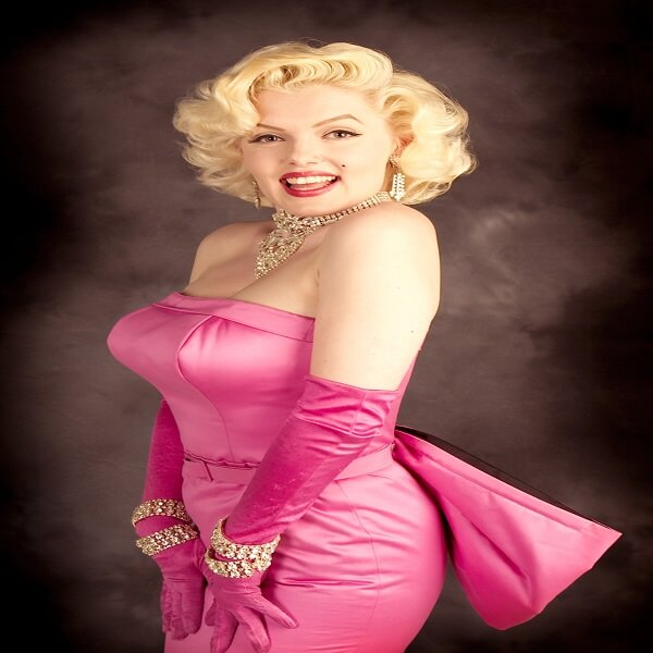 Marilyn Monroe Tribute 1