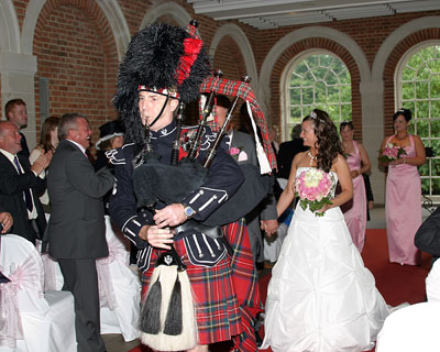 Wedding Bagpiper