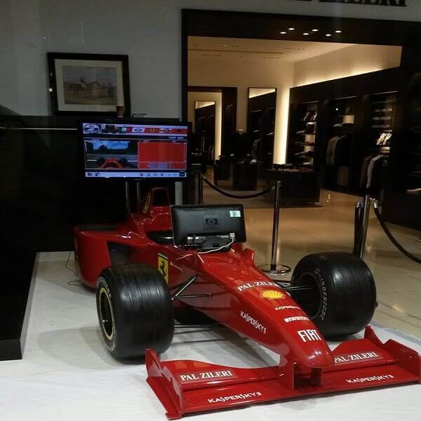 F1 Simulator (3/4 Size)