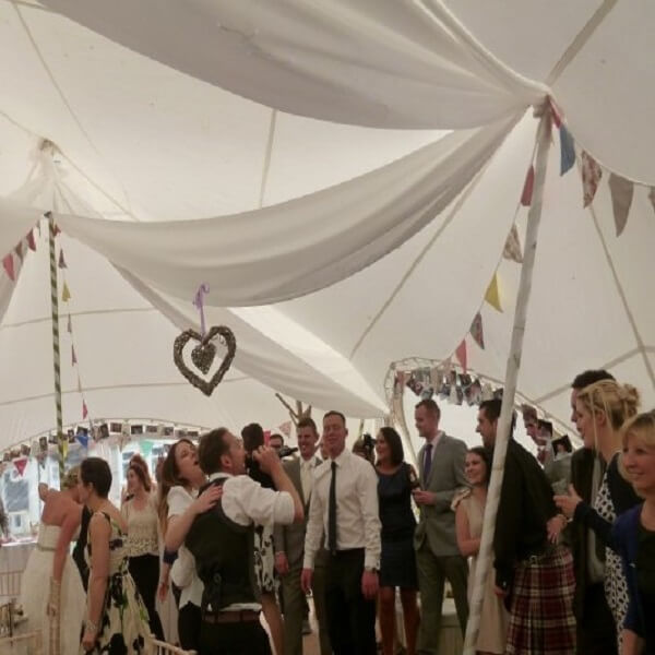 Singing Waiters 