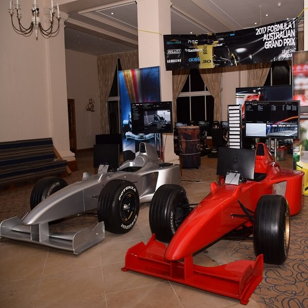 F1 Simulator (3/4 Size)