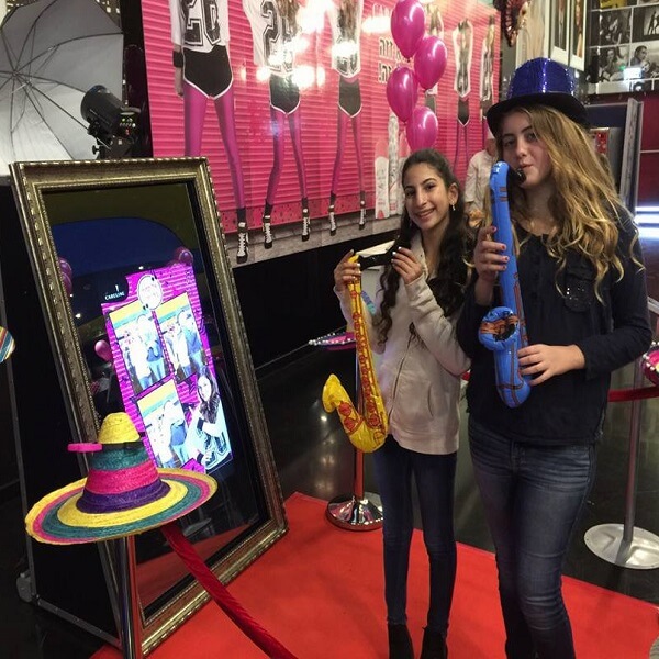 Magic Mirror Photo Booth