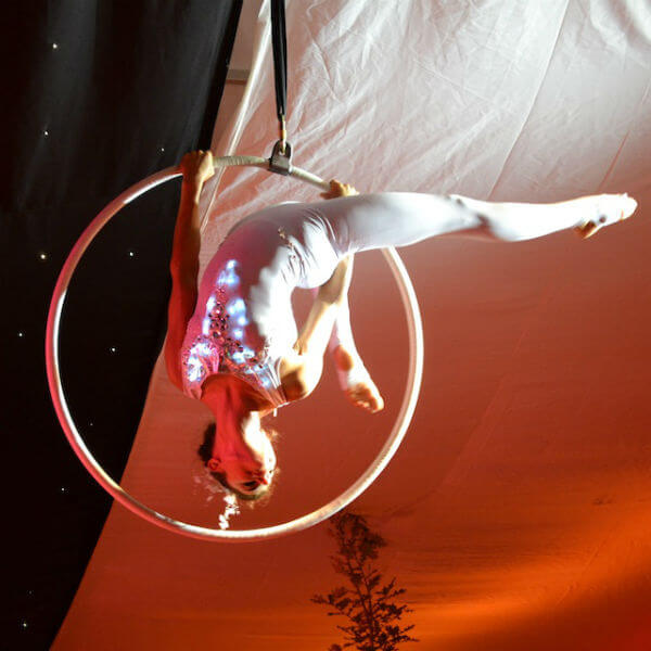 LED Cirque Show