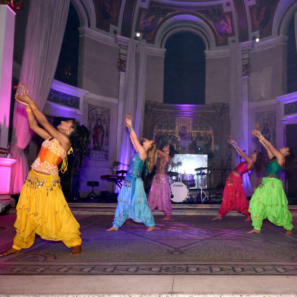 Bollywood Dancers (Bollywood Lights) 