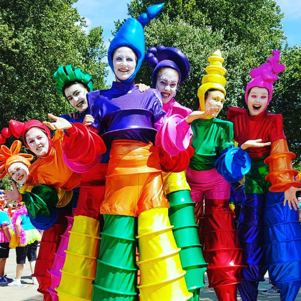 Stilt Walkers (Vibrant Dancers)