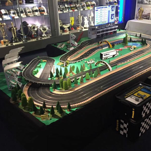 Giant Scalextric (Wacky Races)