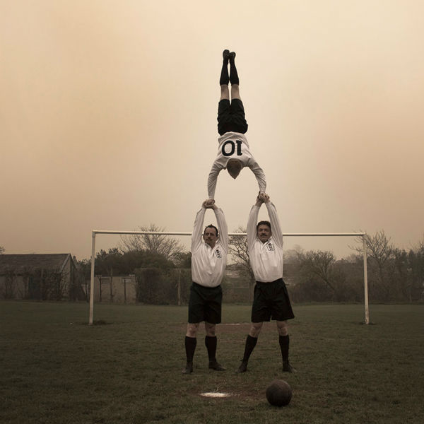 Comedy Acrobatic Footballers