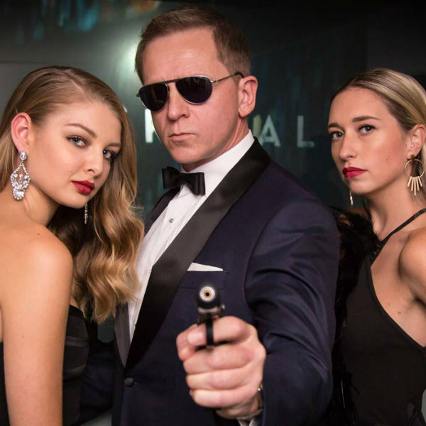 James Bond Lookalike (Daniel Craig)