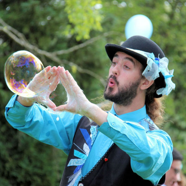 Bubble Performers / Bubbleologist