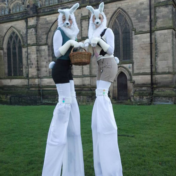 Stilt Walkers (The Skyscrapers)