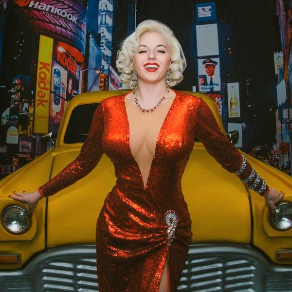 Marilyn Monroe Lookalike & Tribute 2