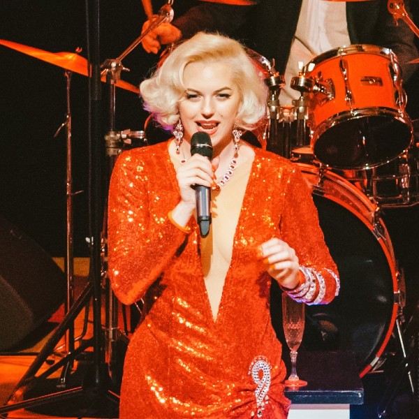 Marilyn Monroe Tribute 