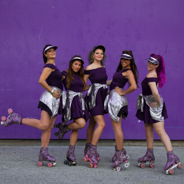 Roller Skaters 