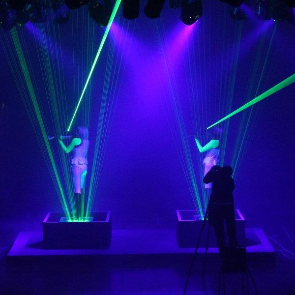 LED & Laser Violinist