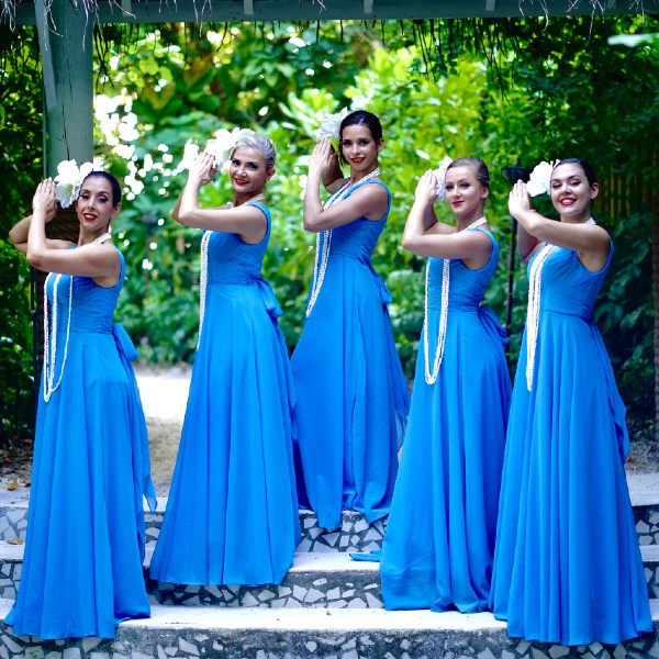 Polynesian Hawaiian & Tahitian Dancers 