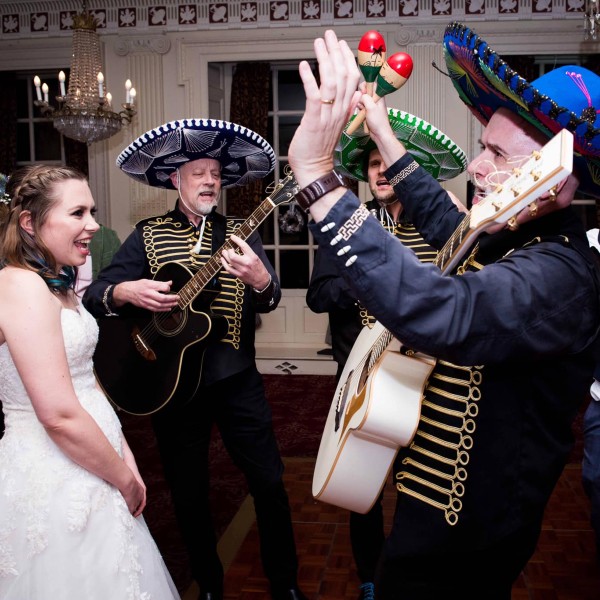 Mariachi Band (Mariachi Los Amigos)