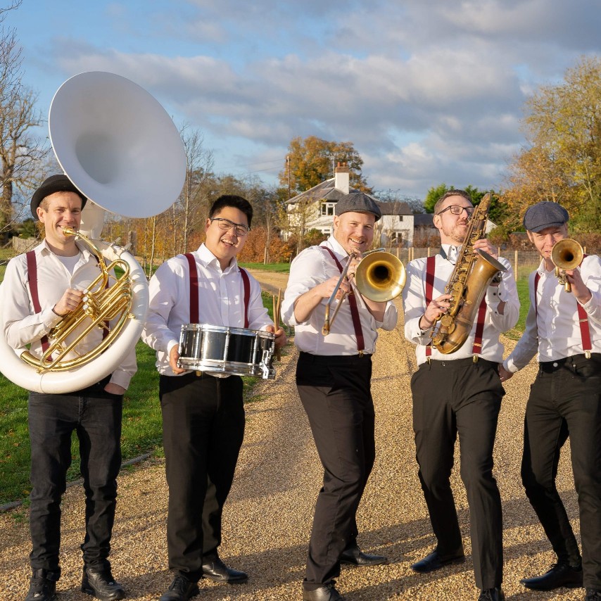 Roaming Brass Band (The Brass Voyagers)