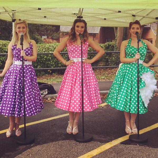 Vintage Singing Trio