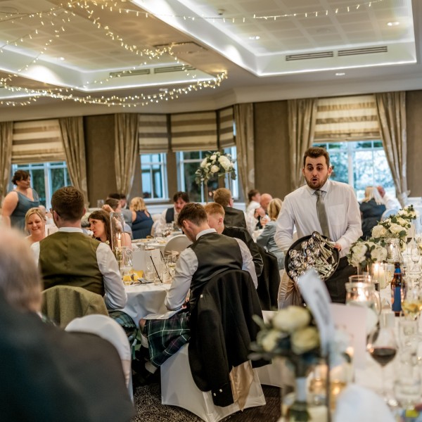 Singing Waiters (Harmonising Disguises)