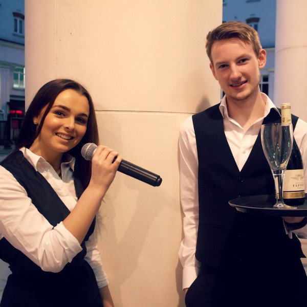 Singing Waiters (Harmonising Disguises)