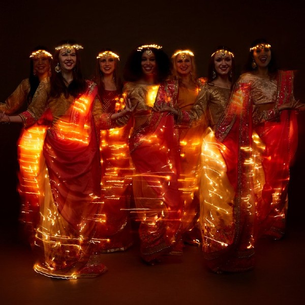 Bollywood Stilt Walkers 