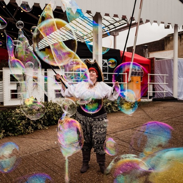 Bubble Performers (Walkabout)