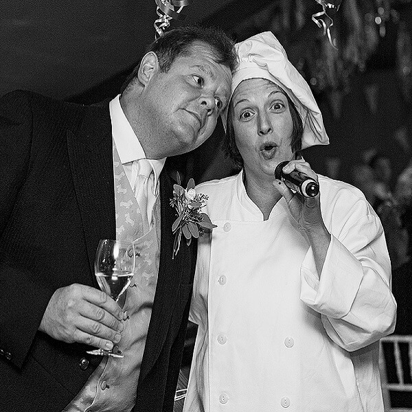 Singing Waiters (Totally Spontaneous)