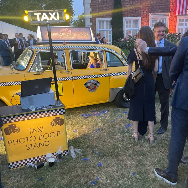 New York Taxi Photo Booth 