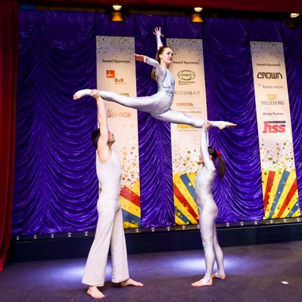 Extreme Acrobatic Troupe 