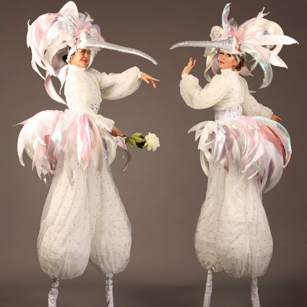 Hummingbird Stilt Walkers 
