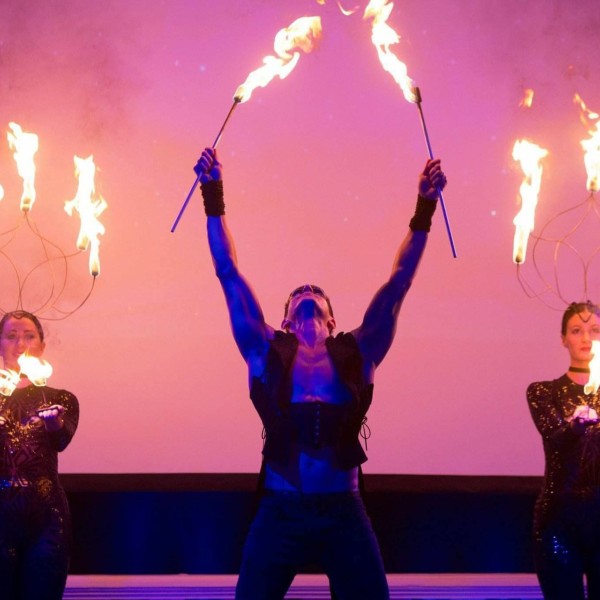Fire Show (Heroic)