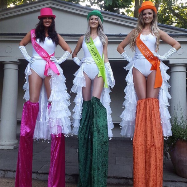 Stilt Walkers