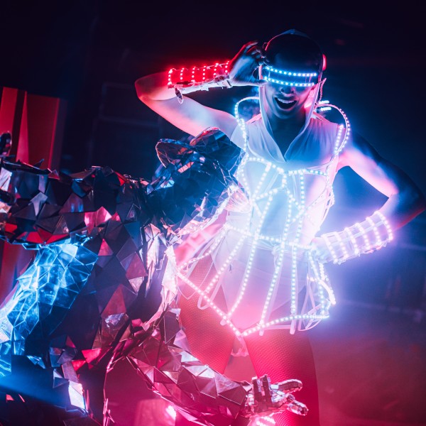 LED Lightwave Dancers