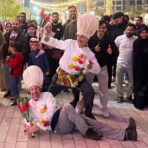 Juggling Chefs 