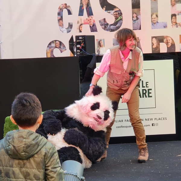 Animatronic Panda Show