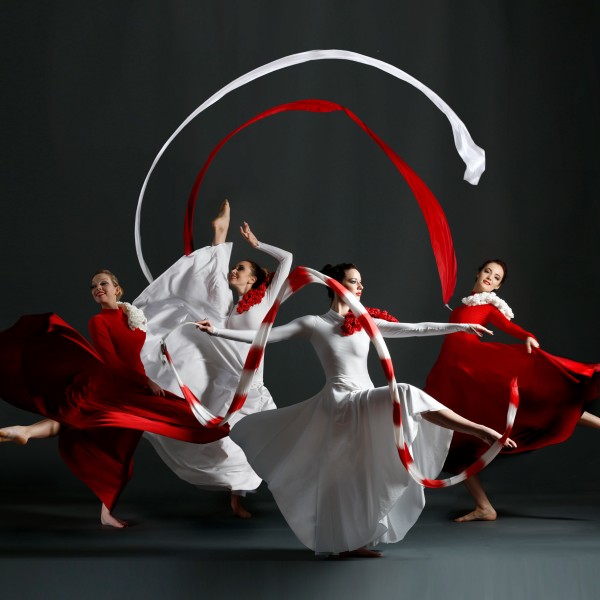 Ribbon Dancers 