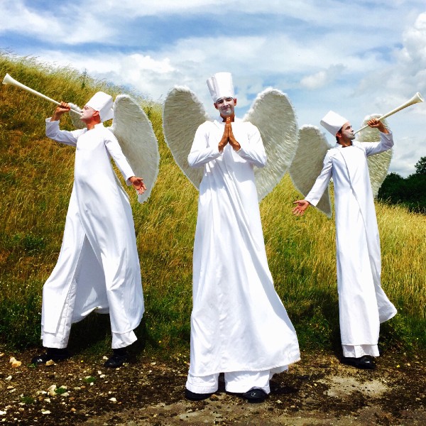 Comedy Stilt Walkers 
