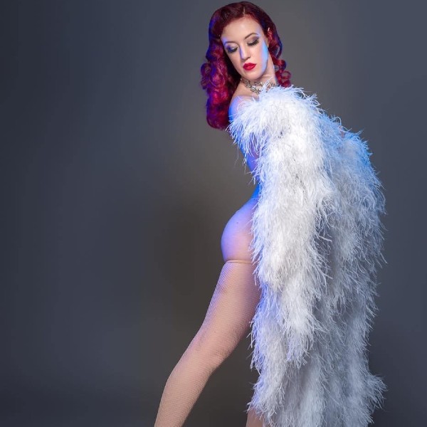 Burlesque Dancers
