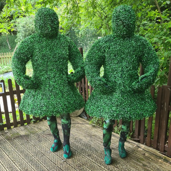 Human Hedge People