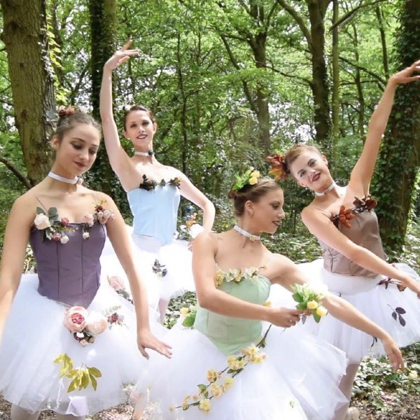 Ballet Dancers