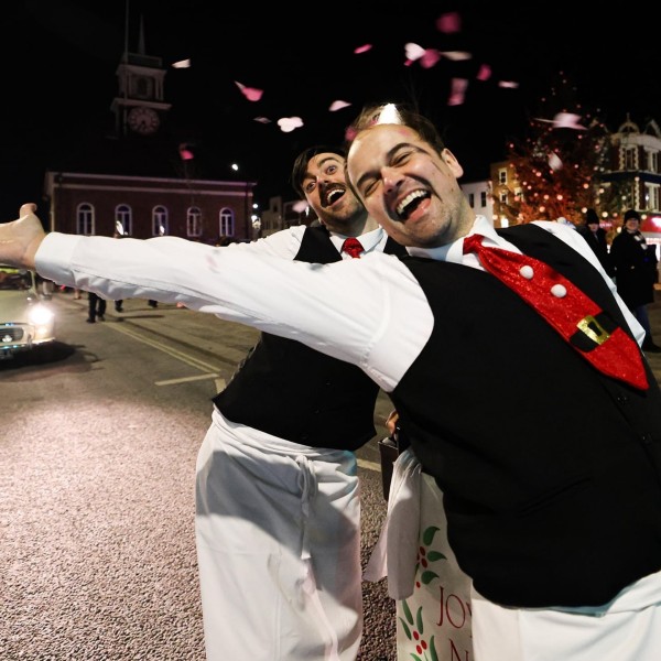 Christmas Comedy Waiters – Walkabout & Show