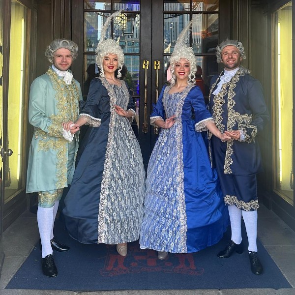 Baroque Dancers