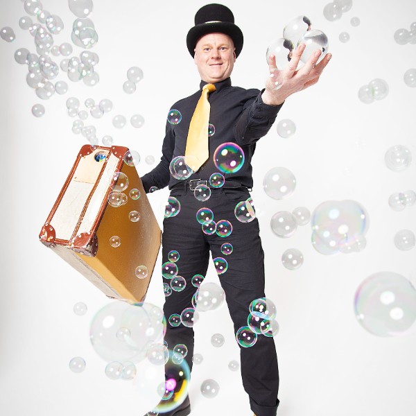 Bubble Contact Juggler 
