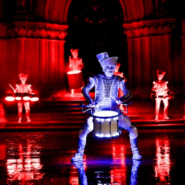 LED Drummers (Flash)