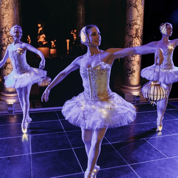 Lantern Ballerinas