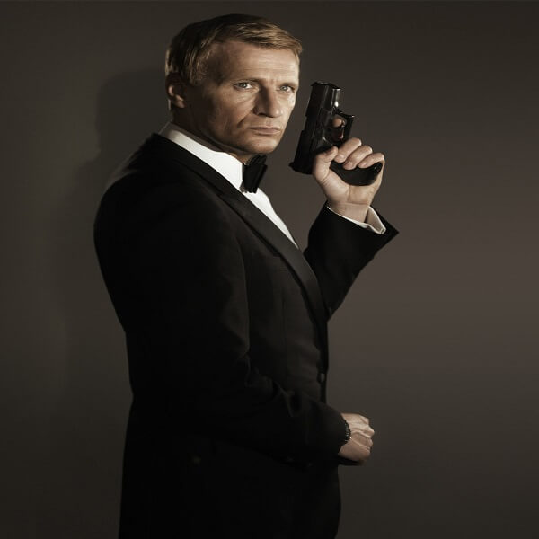 James Bond Lookalike (Daniel Craig 1) 